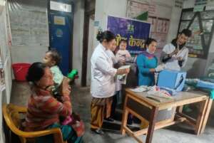 Patient treatment in a health post