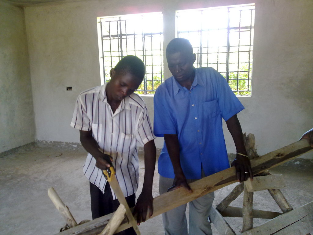 Helping young Kenyans survive and thrive in Kisumu