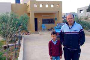 Shady & father at their R2R home + 2 construction