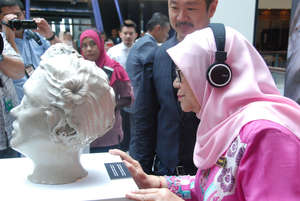 Dato' Sri Rohani launched the art installation