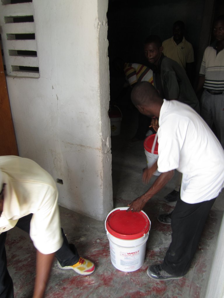 Ensure the sustainability of clean water in Haiti