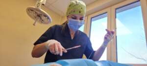 Dr. Elena spaying at Center of Hope