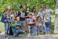 Dr. Aurelian Stefan and community at spayathon