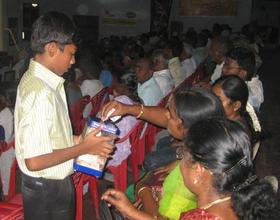 HOMEchildren collect donationthrough programs