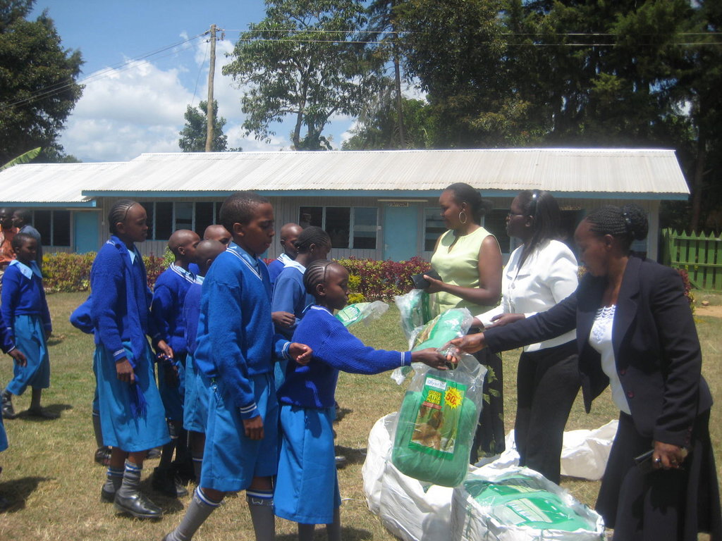 Health services for 12,000 Kenyan school children