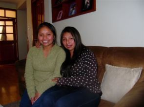PH Scholars and sisters Gloria and Yoselin