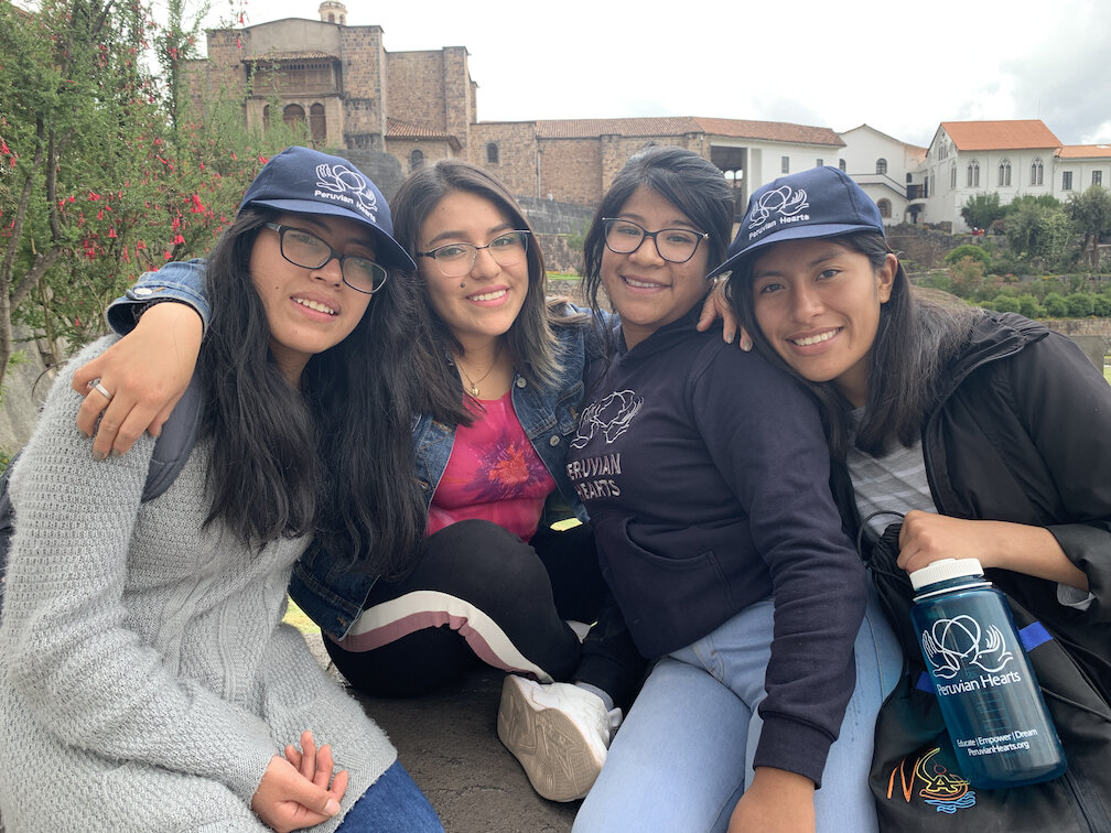 Peruvian Hearts - Girls' Education & Empowerment