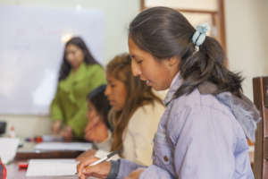 Maribel Studying English