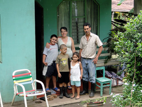 Save San Luis Forest, Save This Family, Costa Rica