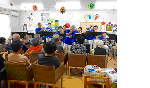 "Hana wa Saku" was performed along sign language