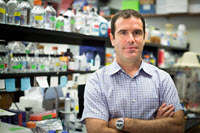 Dr. Alberto Martin