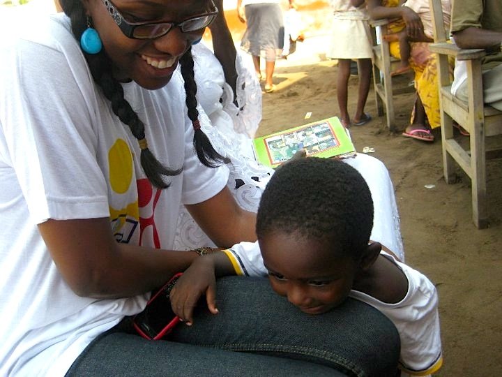 Provide health in an impoverished Ghanaian slum