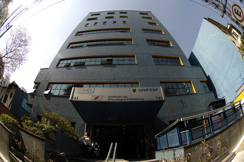 Research and treatment of child cancer in Brazil