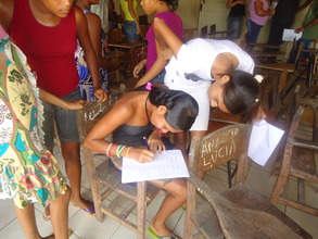 Community members sign up to volunteer