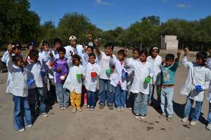 Children: School in Pampa del Indio (Chaco)