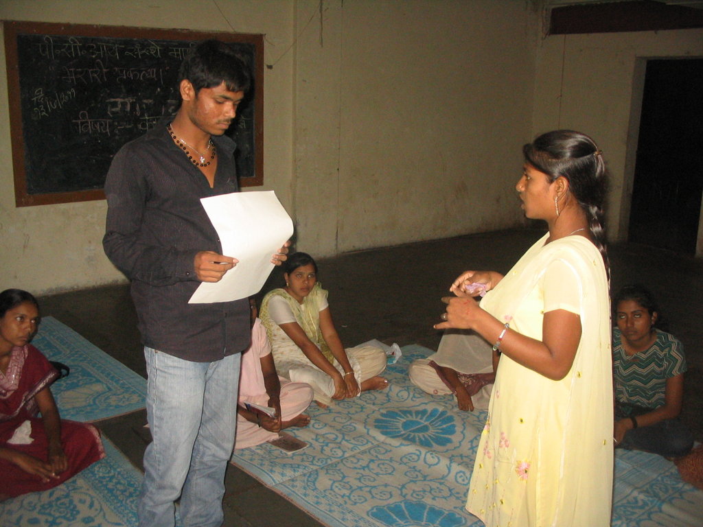 Empower Slum Youth in India to Earn Suitable Wages