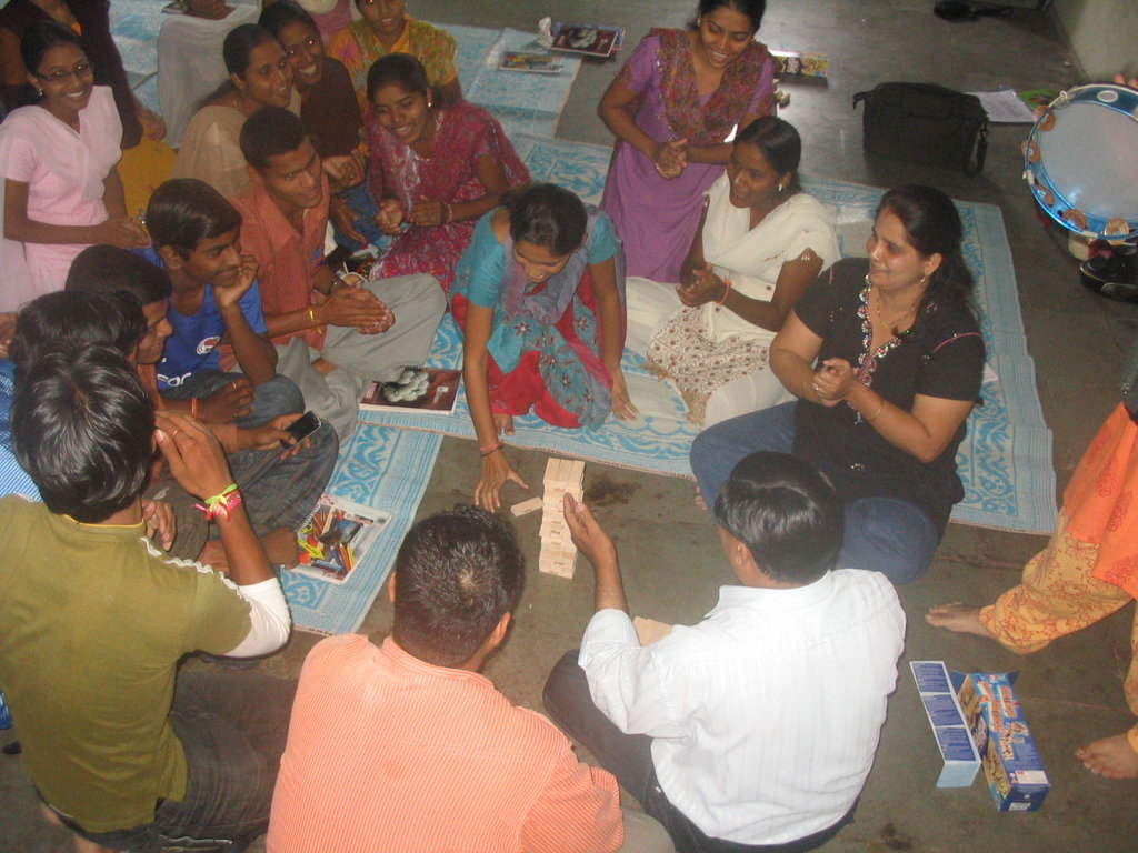 Empower Slum Youth in India to Earn Suitable Wages