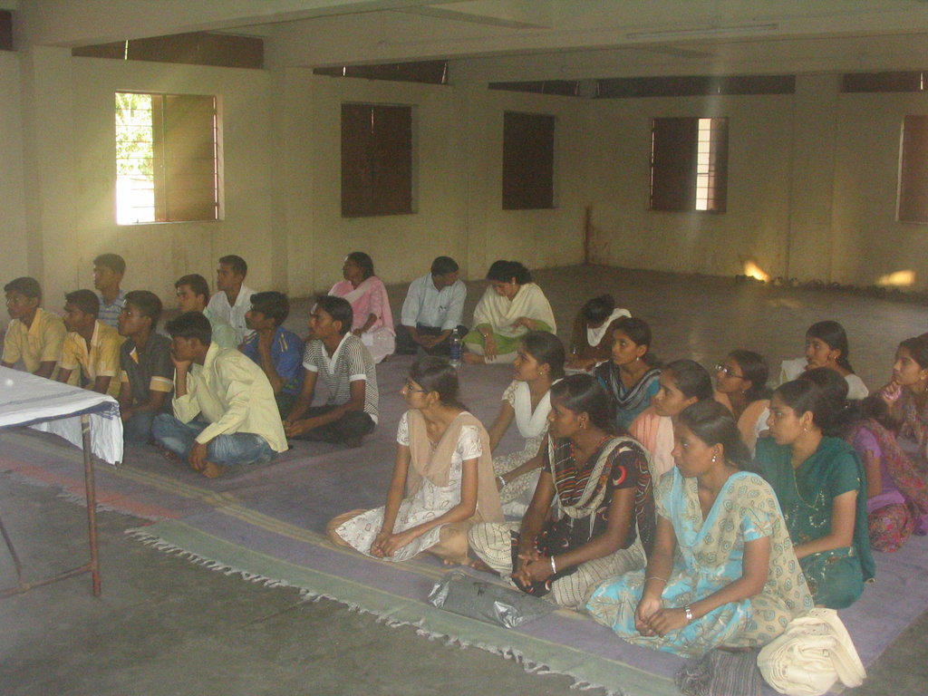 Empower Slum Youth in India to Earn Suitable Wages