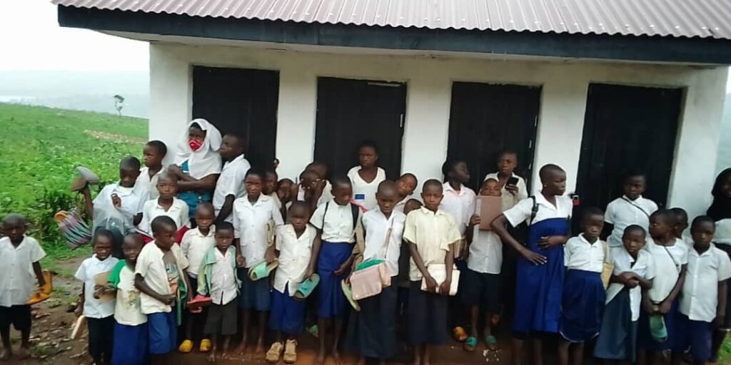 Improve Education for 400 Children on Idjwi Island