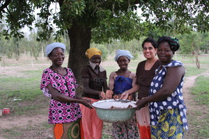 Ritu and women farmers in Burkina Faso