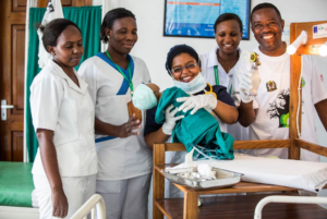 Nurse Intisar (center). Photo by Sala Lewis