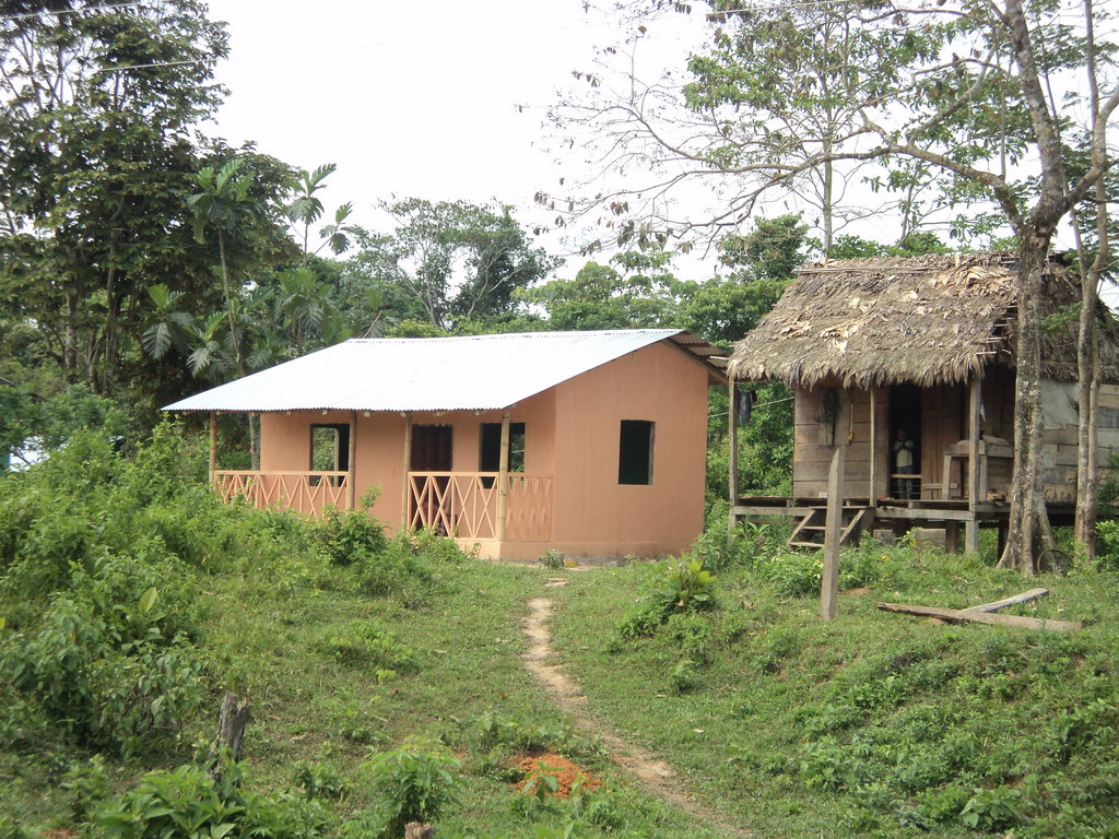 Bamboo Shelter for Battered Women in Nicaragua