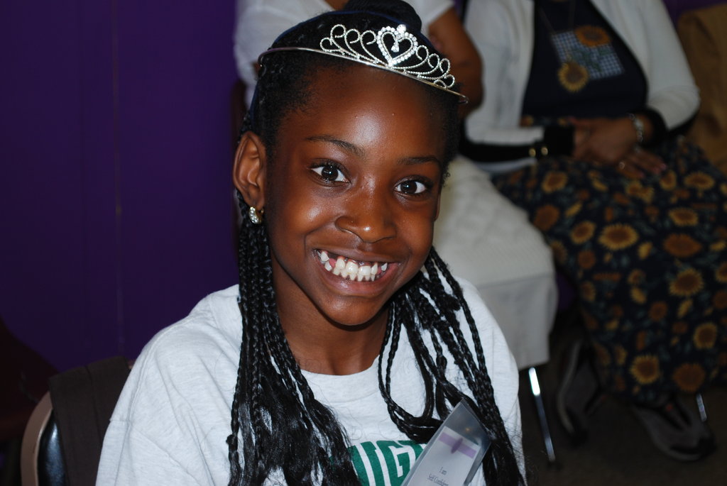 Keep At-Risk Girls Out of Gangs in Los Angeles