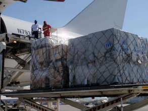A chartered aircraft with aid arrived in Mogadishu