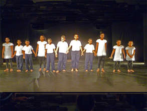 Kids say "Gracias!"