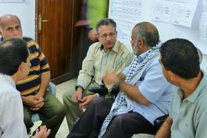 Groups form to figure out how to afford 3 bedrooms