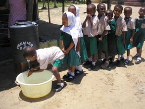 Washing hands before lunch