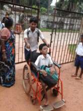 Gudu Das welcomed to school by his friend&Teacher