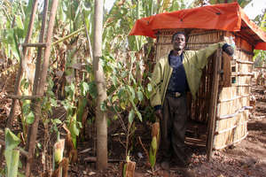 Household latrine in Dita