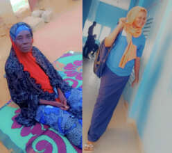 Dignified mom & joyous daughter with IT award