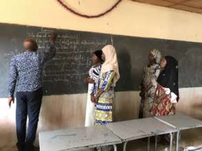 Tutoring in small groups gives good results