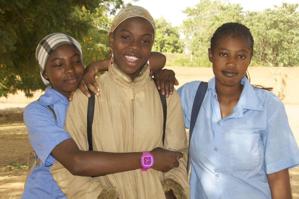 Empower girls in Niger for change via education