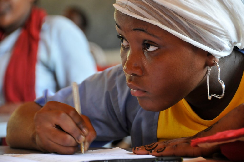 Empower girls in Niger for change via education