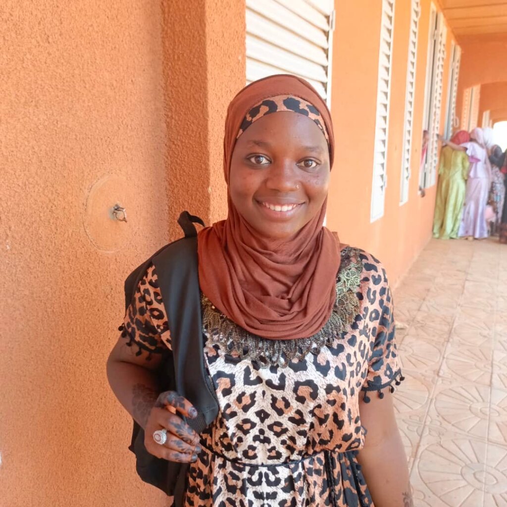 Haffisa: first day of school