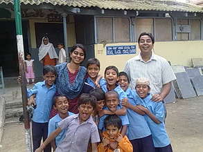 Dell volunteers at Urdu School