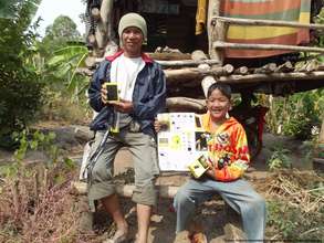 Family with Waka lamp