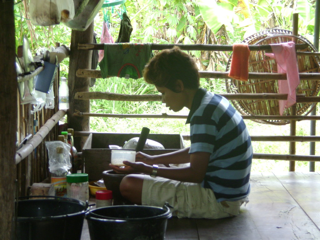 SC staff cooking for family in need