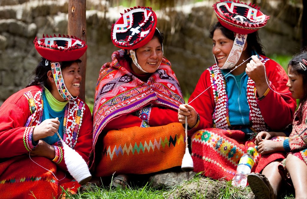 Teach to Teach: Training Women to Teach Spanish