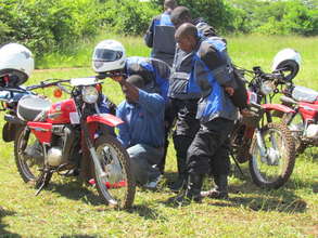 Health workers trained by Riders in maintenance