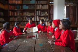 Girls Teaching 2