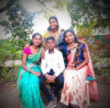 Samiksha with her siblings