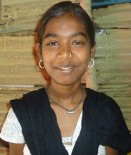 Vaishali thanking donors.