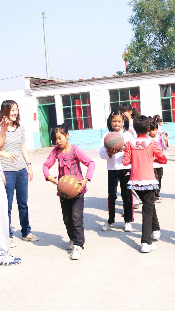 Basketball Empowers 200 Chinese Migrant Girls