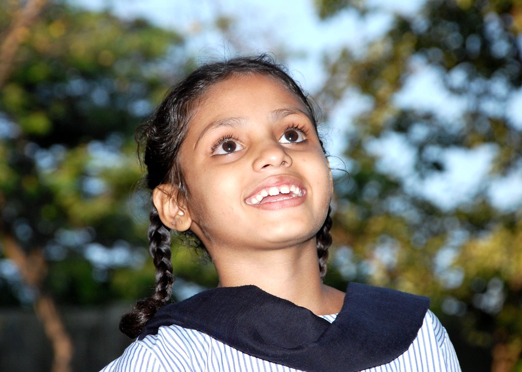 Life skills training of 300 girls in Mumbai slums