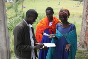 Participants at a Linda Dada session in Osonkoroi