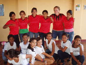 April- Las Estrellas and Las Nicoyas in league